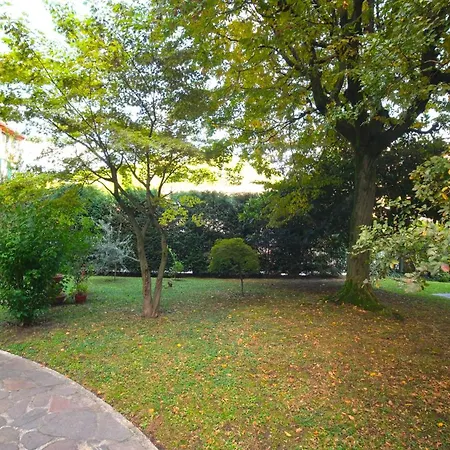 Apartament Sky House Carrara Bergamo